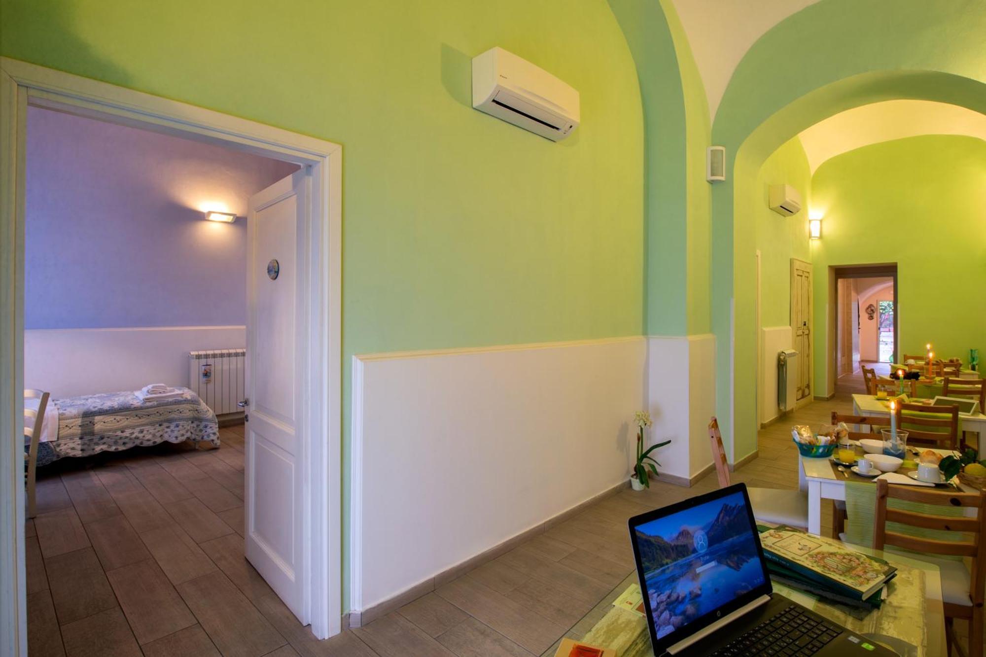 Il Giardino Di Tonia - Oplontis Guest House - Bed & Garden - Torre Annunziata Exterior photo