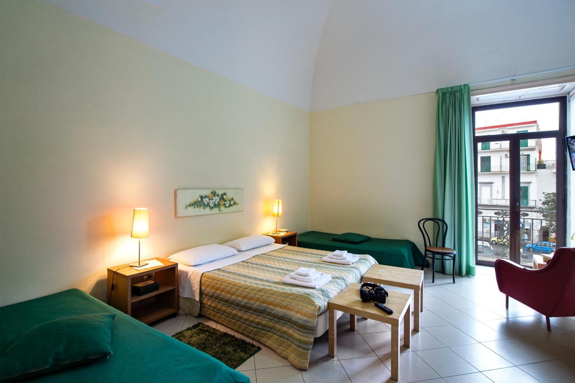 Il Giardino Di Tonia - Oplontis Guest House - Bed & Garden - Torre Annunziata Room photo